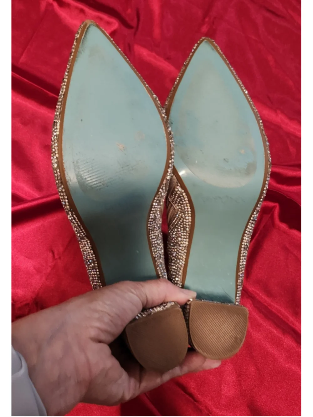 Betsey Johnson turn heads